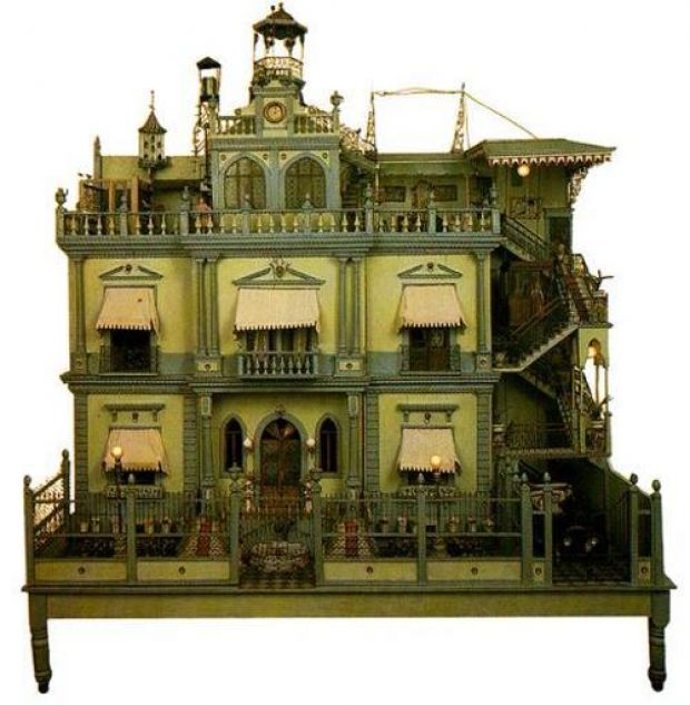 dollshouse2